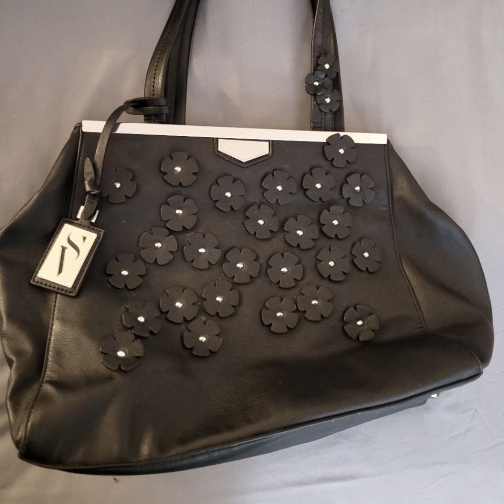 Simply Vera Vera Wang Purse